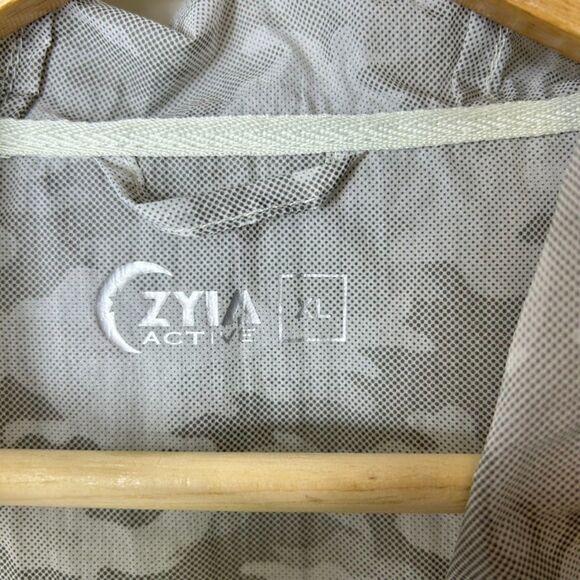 Zyia Active Sage Gray Camo Print Lightweight Hooded Active Zip Up Jacket Size XL - Picture 7 of 15